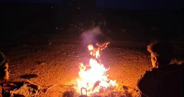 Soirée dans le désert Soirée dans le désert